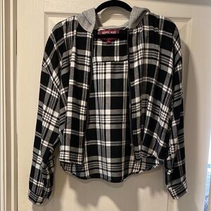 NWOT Hippie Rose L Black/White Plaid Hoodie